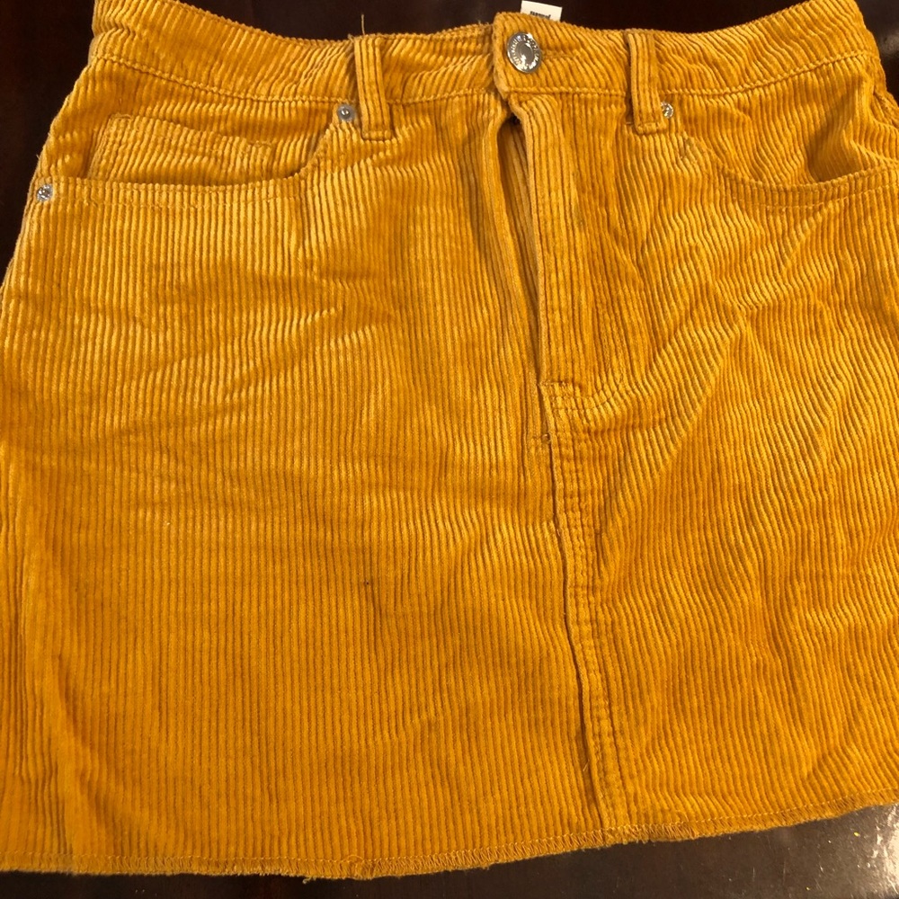 Forever 21 mustard skirt!